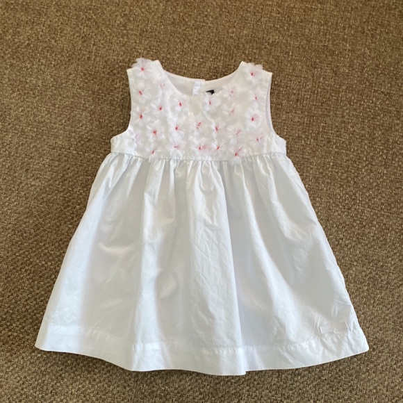 Lili Gaufrette White Sleeveless 3D Tulle Floral Lightweight Dress 9 Months - Picture 8 of 9